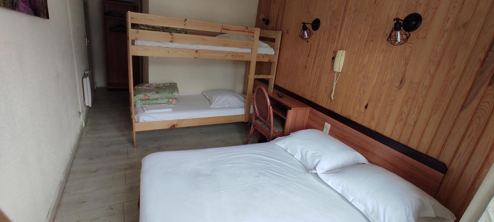 Hotel Luxembourg Lourdes Quarto foto