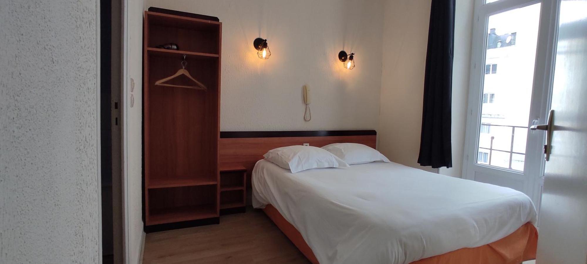 Hotel Luxembourg Lourdes Quarto foto